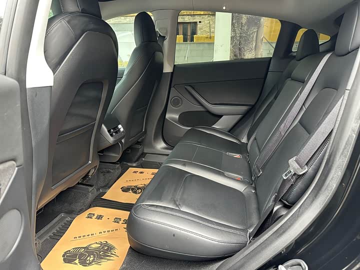 Фото 8 - Tesla Model Y