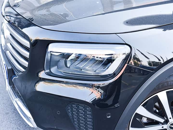 Фото 6 - Mercedes-Benz GLB-Class