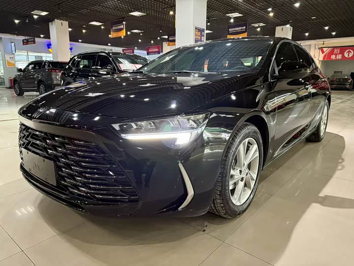 Фото 1 - Buick Regal