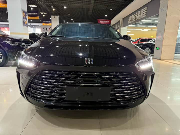 Фото 2 - Buick Regal