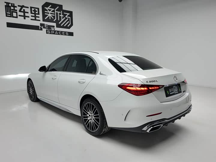 Фото 6 - Mercedes-Benz C-Class