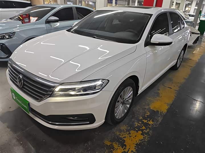 Фото 2 - Volkswagen Lavida