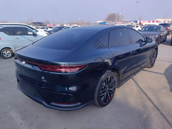 Фото 6 - BYD Han