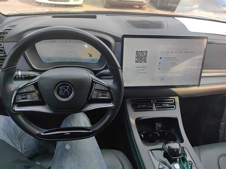 Фото 9 - BYD Han