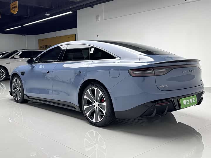 Фото 7 - Luxeed S7