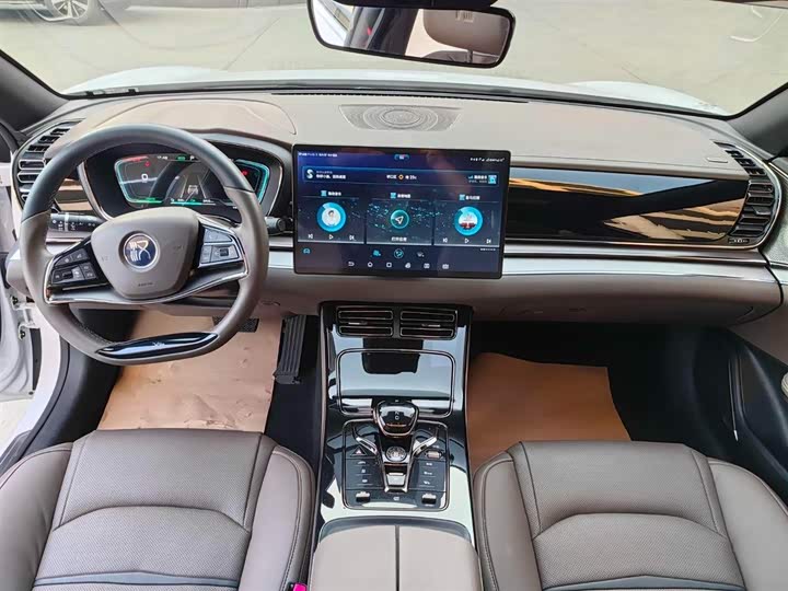 Фото 9 - BYD Han