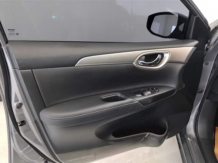 Фото 7 - Nissan Sylphy