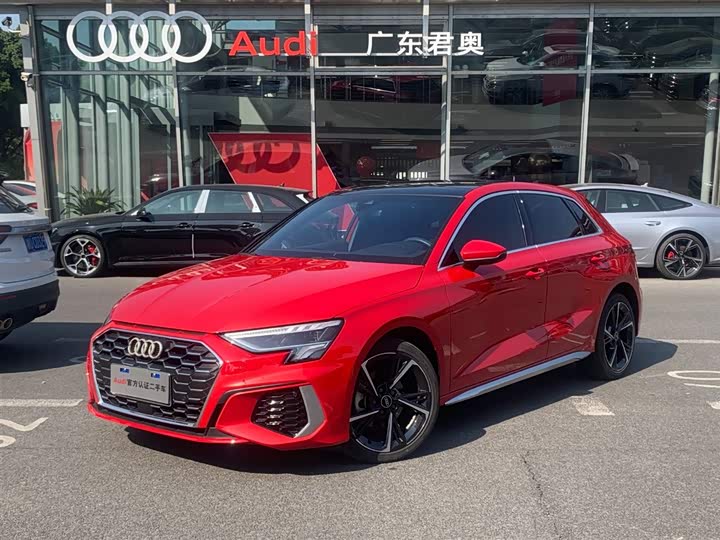 Фото 1 - Audi A3