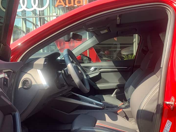 Фото 9 - Audi A3