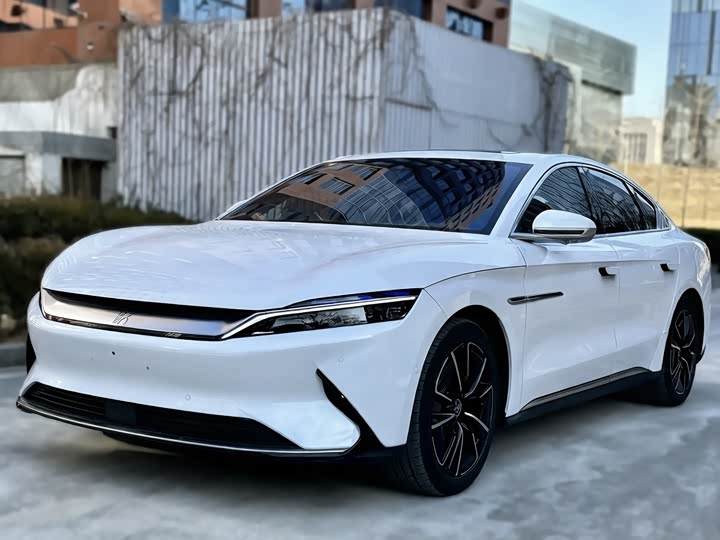 Фото 1 - BYD Han