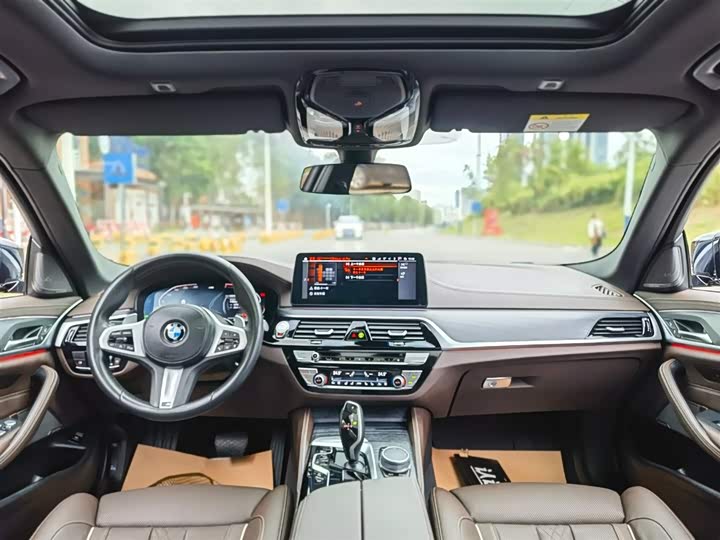 Фото 8 - BMW 5 Series