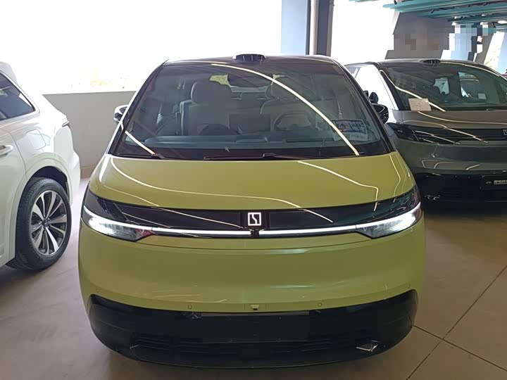 Фото 3 - Zeekr Mix