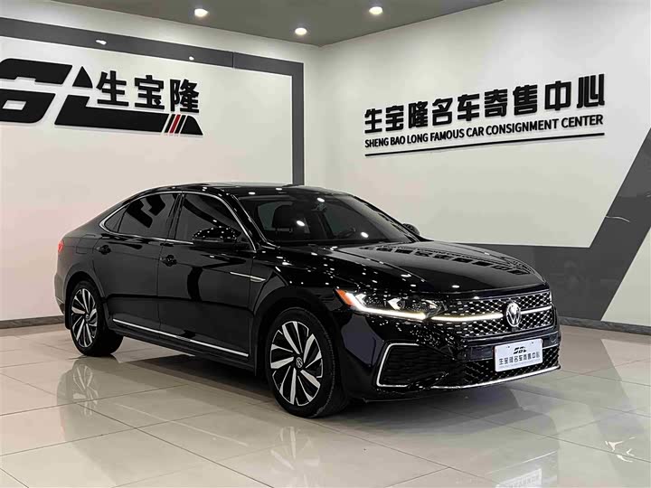 Фото 3 - Volkswagen Passat