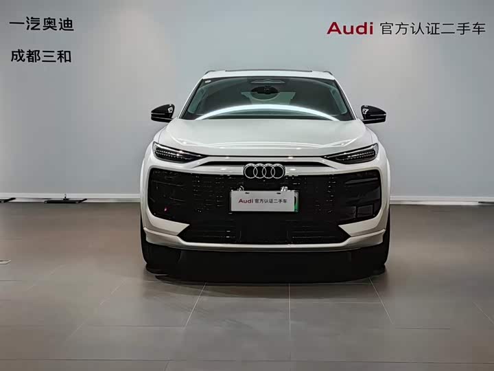 Фото 2 - Audi Q6L e-tron