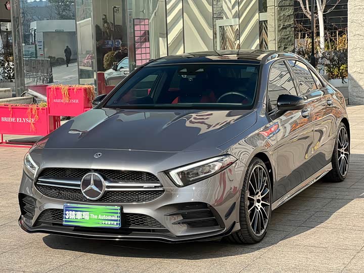 Фото 1 - Mercedes-Benz A-Class AMG