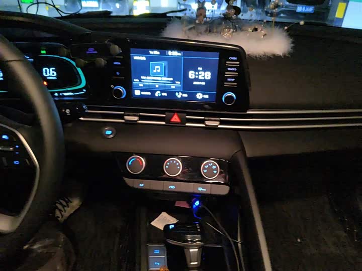 Фото 6 - Hyundai Elantra N line