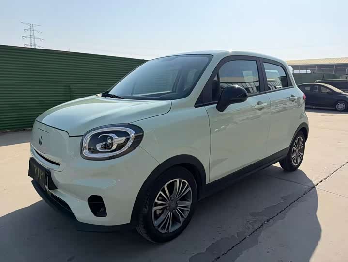 Фото 1 - Leapmotor T03