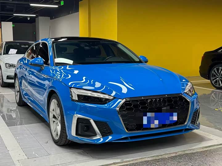 Фото 2 - Audi A5