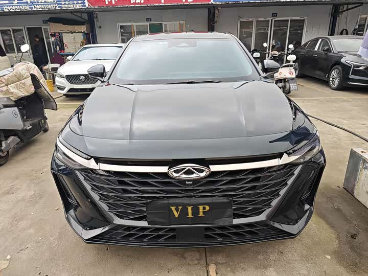 Фото 2 - Chery Arrizo 8