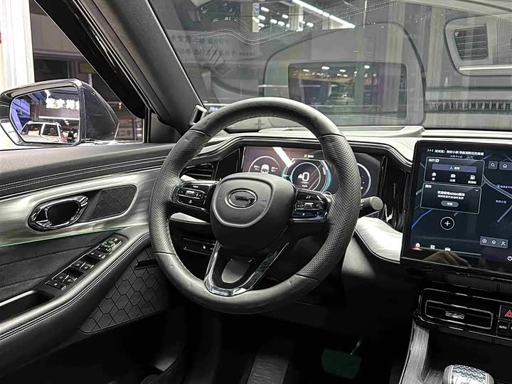 Фото 7 - GAC Trumpchi GS8