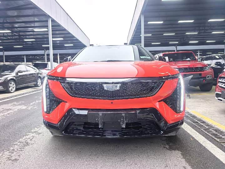 Фото 2 - Cadillac Optiq