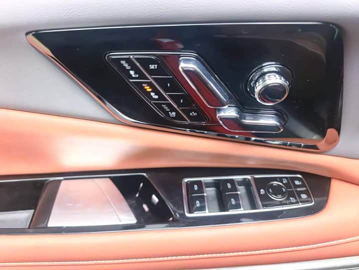 Фото 7 - Cadillac Optiq