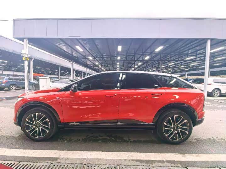 Фото 9 - Cadillac Optiq