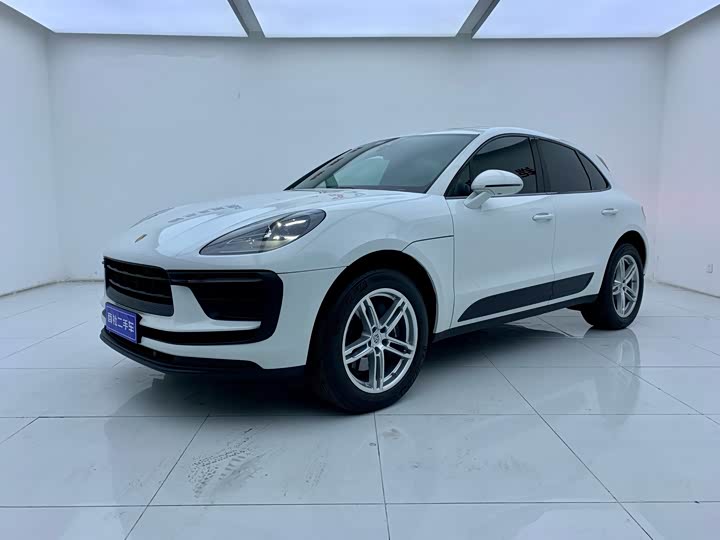 Фото 1 - Porsche Macan