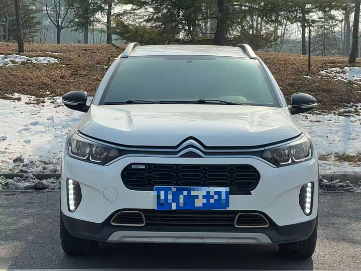 Фото 2 - Citroen C3-XR