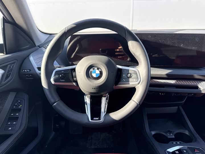 Фото 8 - BMW 2 Series