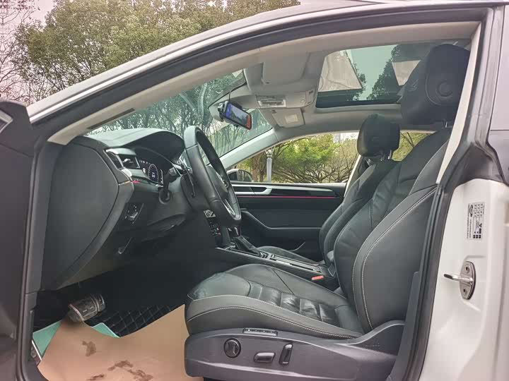 Фото 4 - Volkswagen CC