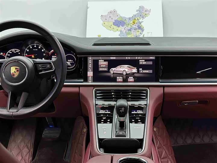 Фото 9 - Porsche Panamera