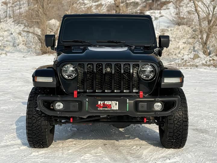 Фото 2 - Jeep Wrangler Hybrid