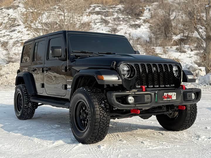 Фото 3 - Jeep Wrangler Hybrid