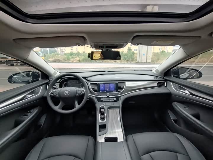 Фото 6 - Buick LaCrosse