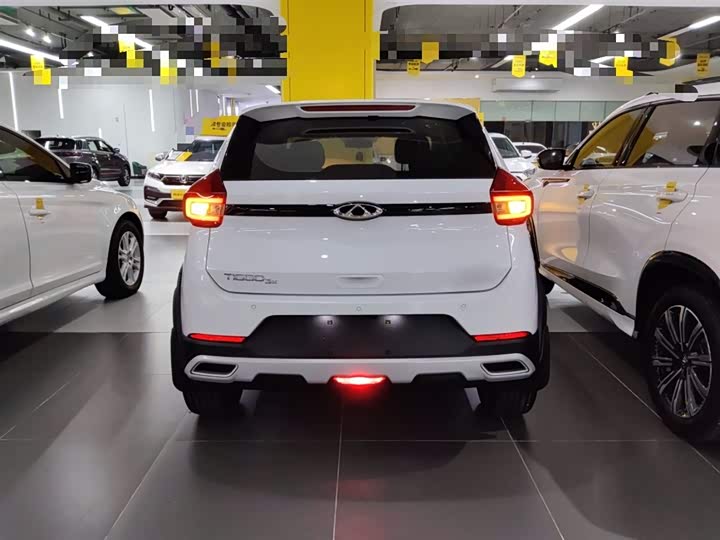 Фото 6 - Chery Tiggo 3x