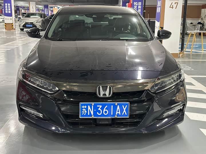 Фото 2 - Honda Accord