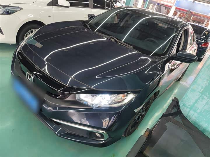 Фото 1 - Honda Civic