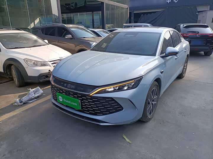 Фото 1 - BYD Qin L