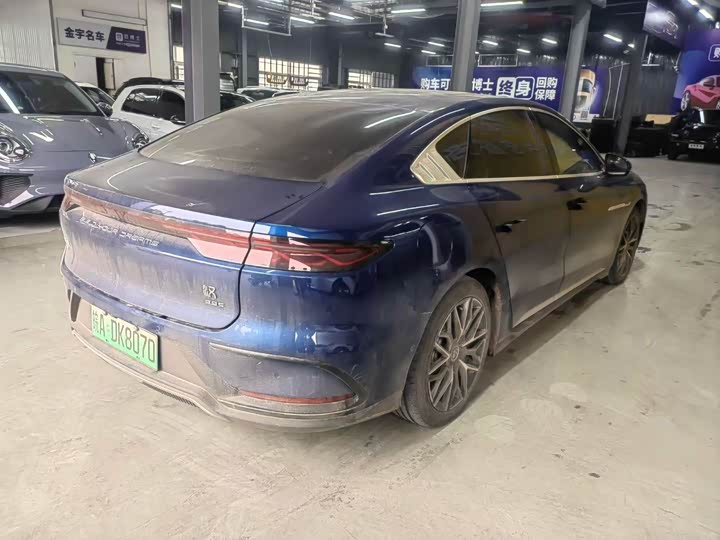 Фото 2 - BYD Han