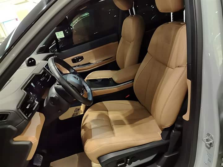 Фото 7 - Nio ES8