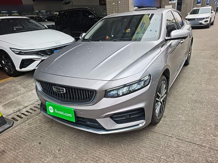 Фото 2 - Geely Preface