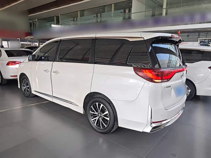 Фото 5 - GAC Trumpchi M8