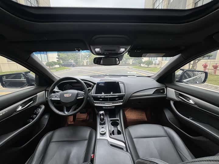 Фото 7 - Cadillac CT5