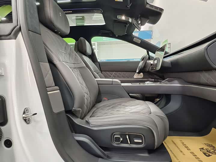 Фото 8 - Nio ET9