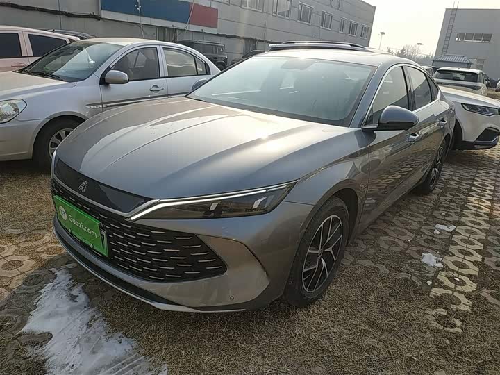 Фото 1 - BYD Qin L