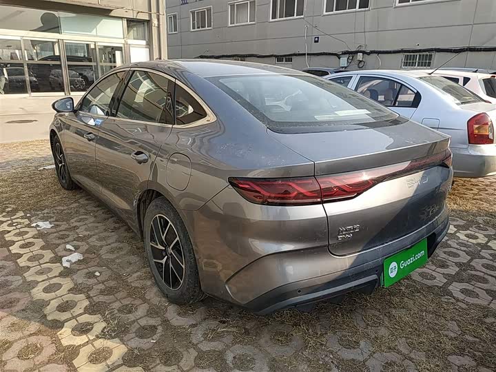 Фото 5 - BYD Qin L