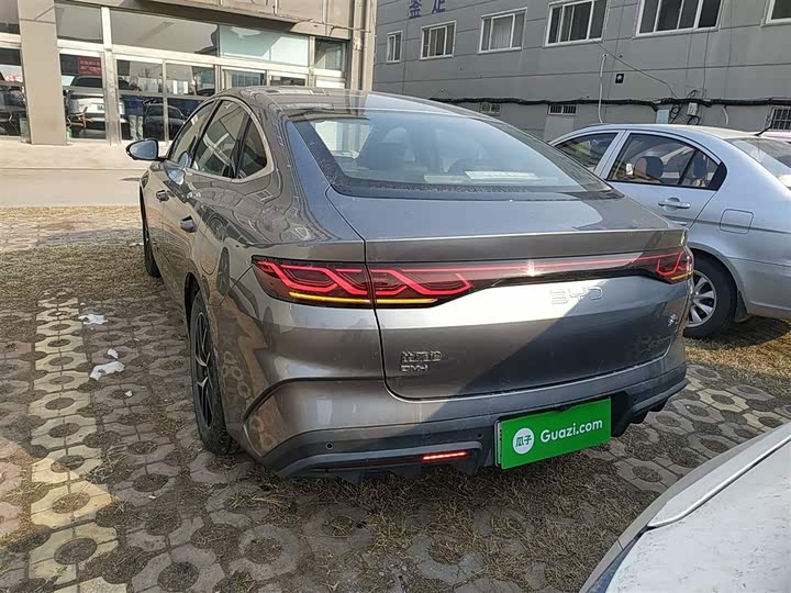 Фото 6 - BYD Qin L