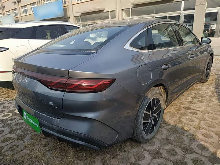 Фото 7 - BYD Qin L