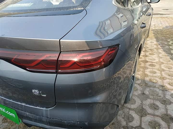 Фото 8 - BYD Qin L